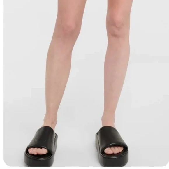 BALENCIAGA- Rise Platform Slides
